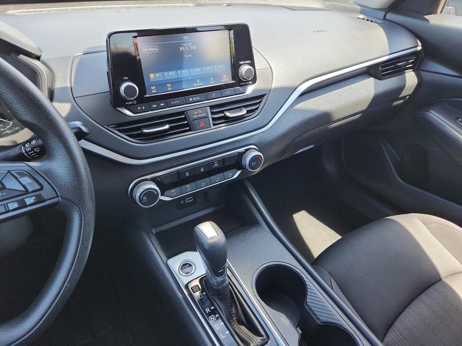 2024 Nissan Altima Vehicle Photo in Albuquerque, NM 87110