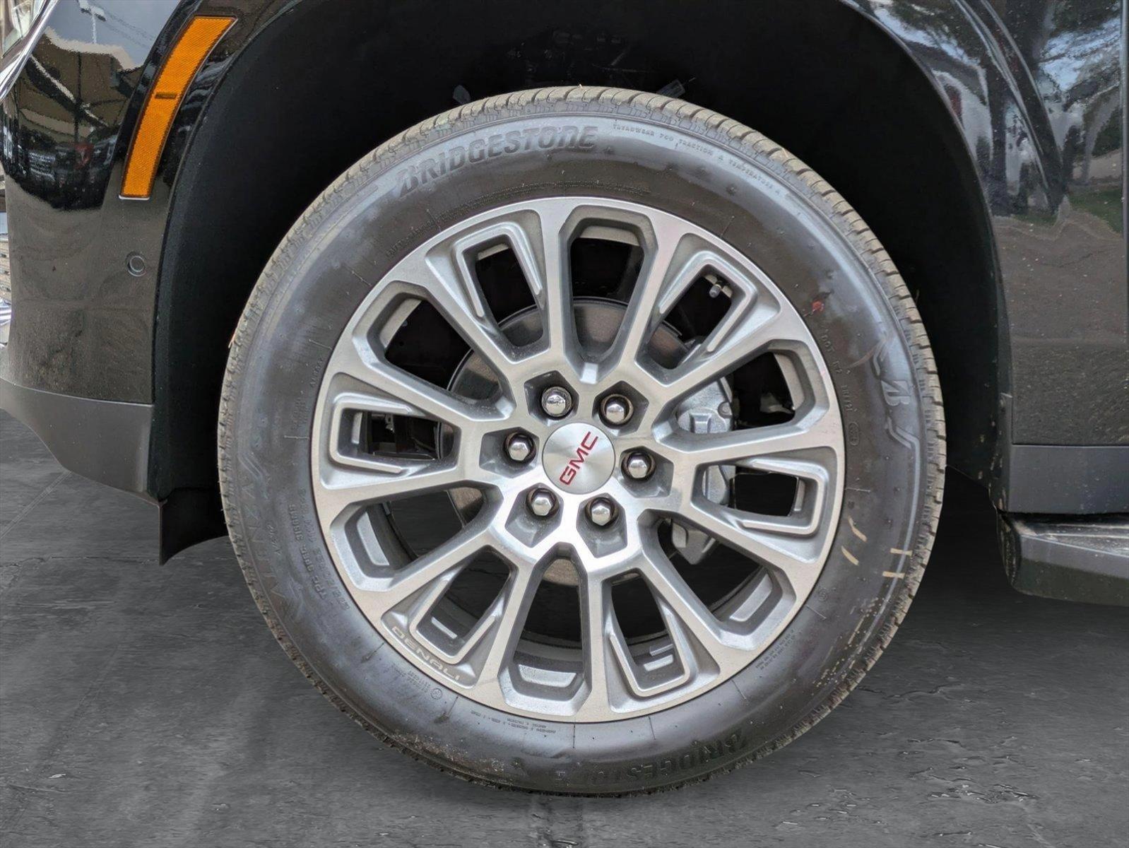 2025 GMC Yukon Vehicle Photo in GOLDEN, CO 80401-3850