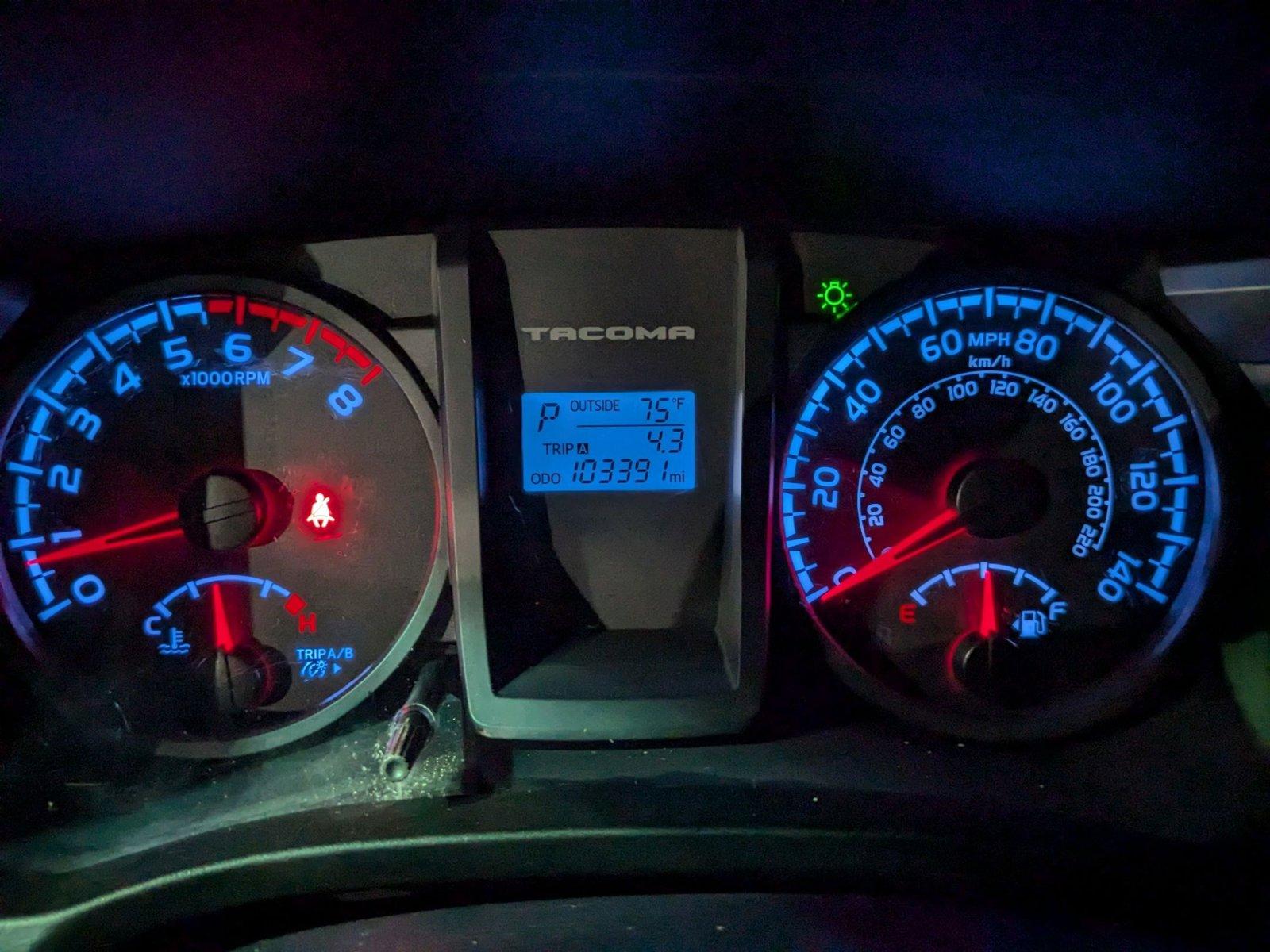 2017 Toyota Tacoma Vehicle Photo in Miami, FL 33135