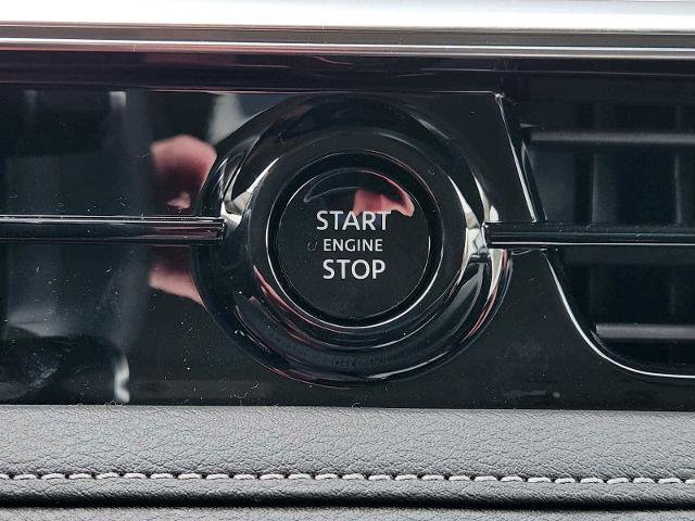 2025 INFINITI QX80 Vehicle Photo in Fort Worth, TX 76132
