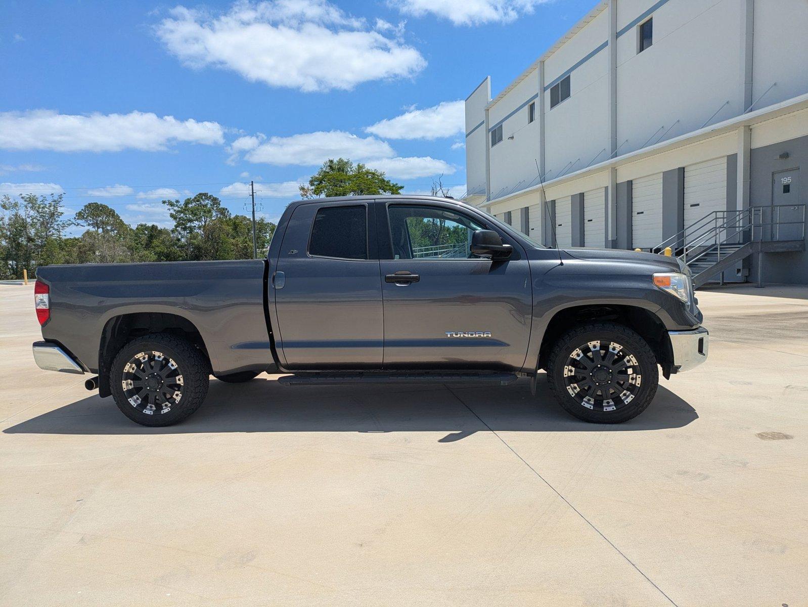 2016 Toyota Tundra 2WD Truck Vehicle Photo in Winter Park, FL 32792