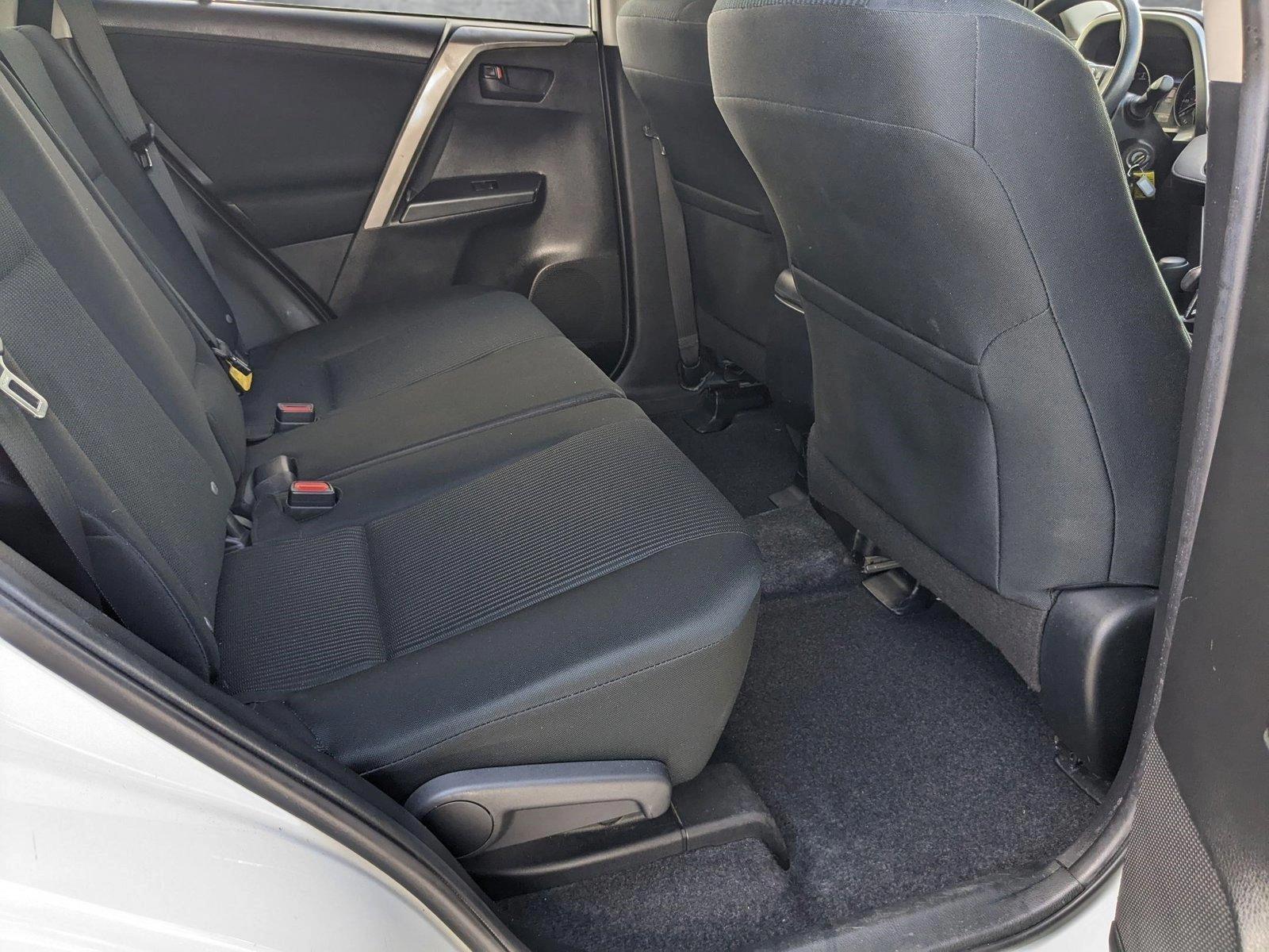 2018 Toyota RAV4 Vehicle Photo in Davie, FL 33331