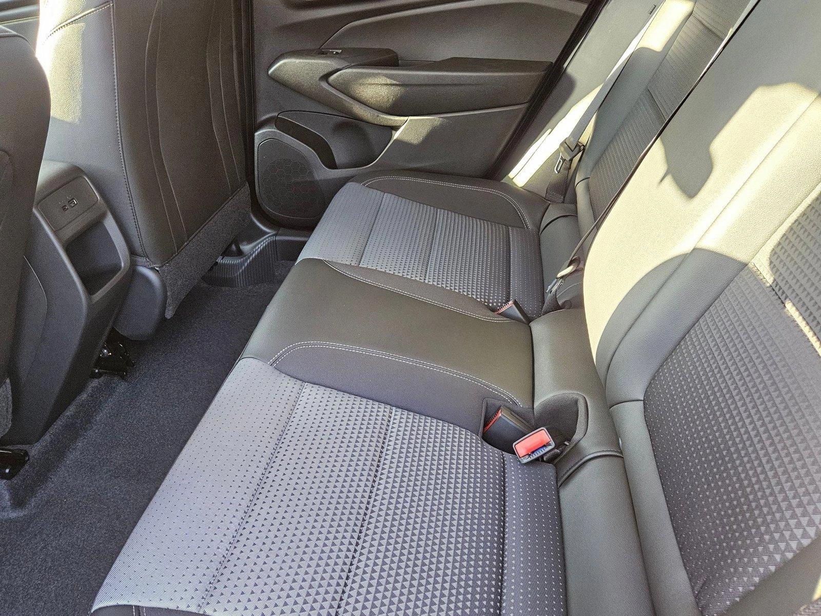 2025 Chevrolet Trax Vehicle Photo in GREENACRES, FL 33463-3207