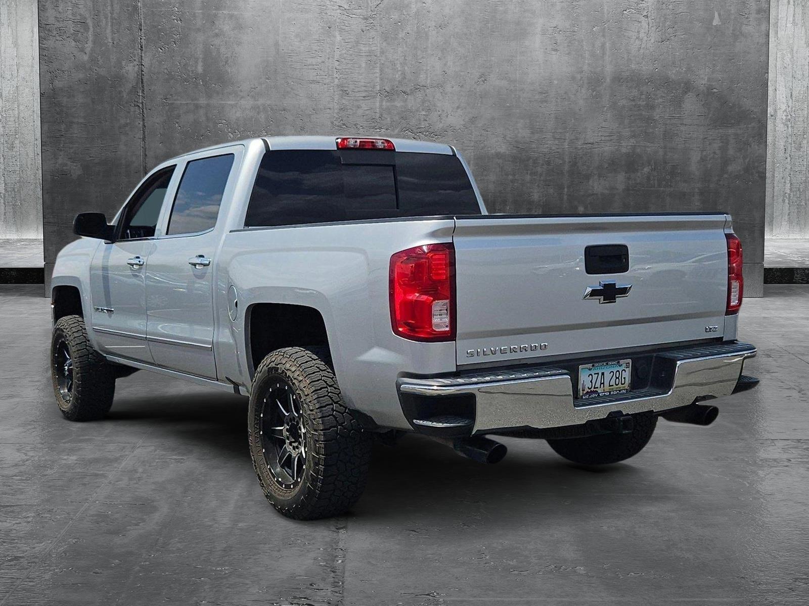 2018 Chevrolet Silverado 1500 Vehicle Photo in GILBERT, AZ 85297-0446