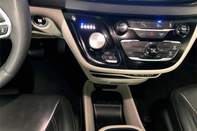 2023 Chrysler Pacifica Vehicle Photo in INDEPENDENCE, MO 64055-1314