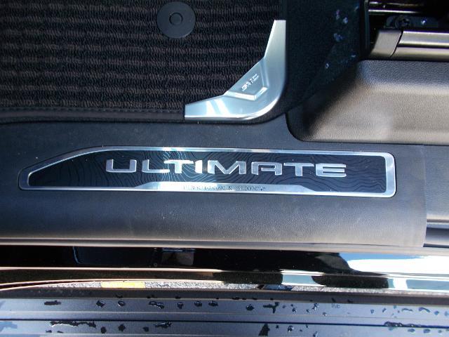 2025 GMC Sierra 1500 Vehicle Photo in LOWELL, MA 01852-4336