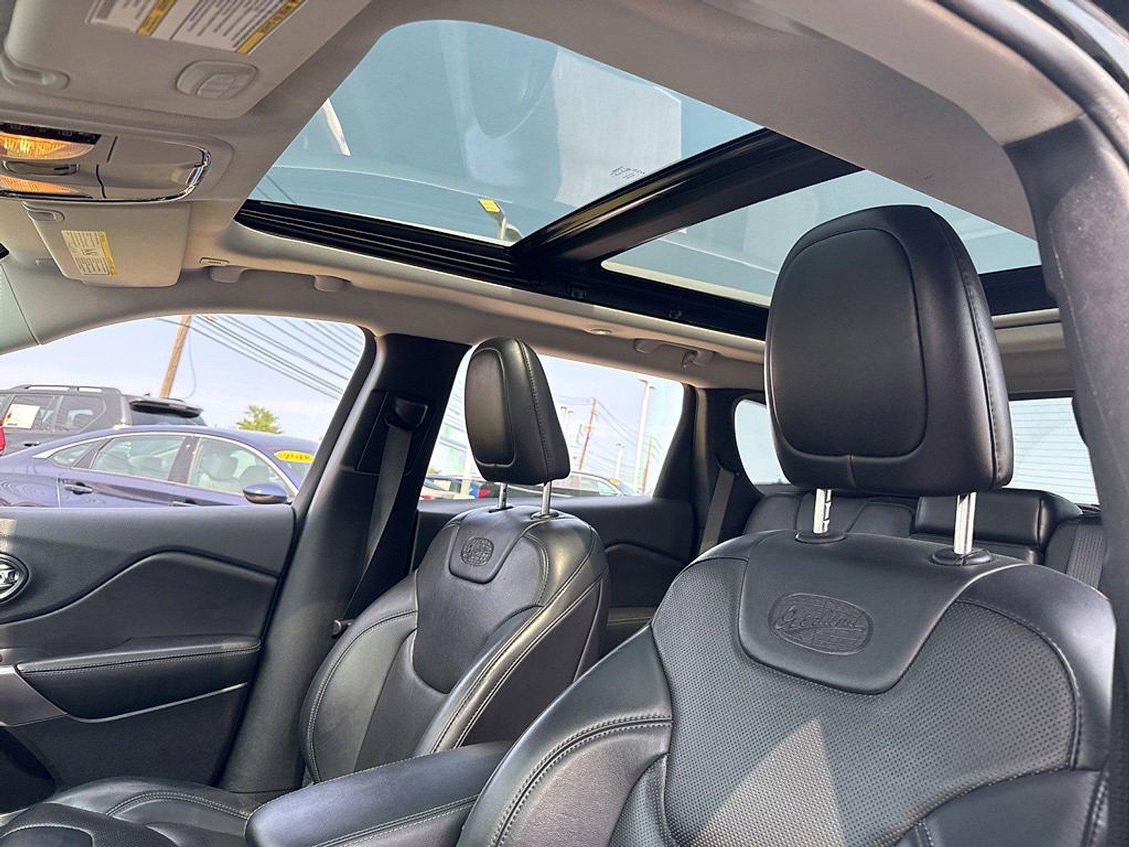 2019 Jeep Cherokee Vehicle Photo in Harrisburg, PA 17111