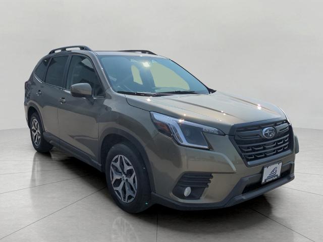 2023 Subaru Forester Vehicle Photo in Green Bay, WI 54304