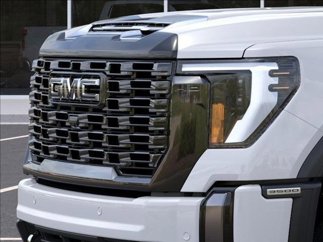 2025 GMC Sierra 3500 HD Vehicle Photo in EMPORIA, VA 23847-1235