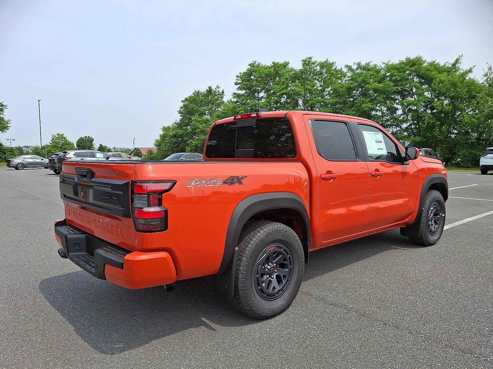 2025 Nissan Frontier Vehicle Photo in Mechanicsburg, PA 17050-2306