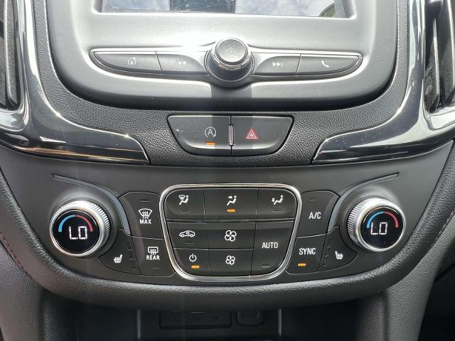 2022 Chevrolet Equinox Vehicle Photo in Roslyn, NY 11576