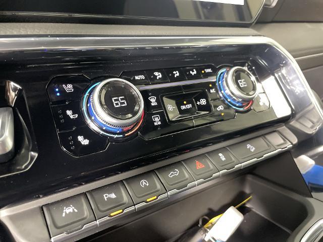 2025 GMC Sierra 1500 Vehicle Photo in GILBERT, AZ 85297-0402