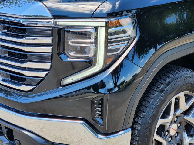 2023 GMC Sierra 1500 Vehicle Photo in DENTON, TX 76210-9321