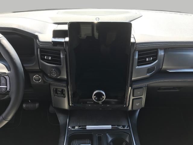 2023 Ford F-150 Lightning Vehicle Photo in GREEN BAY, WI 54303-3330