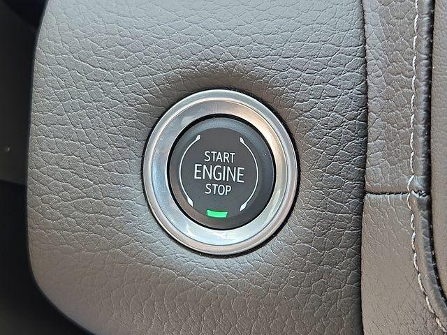 2024 GMC Yukon XL Vehicle Photo in DANBURY, CT 06810-5034