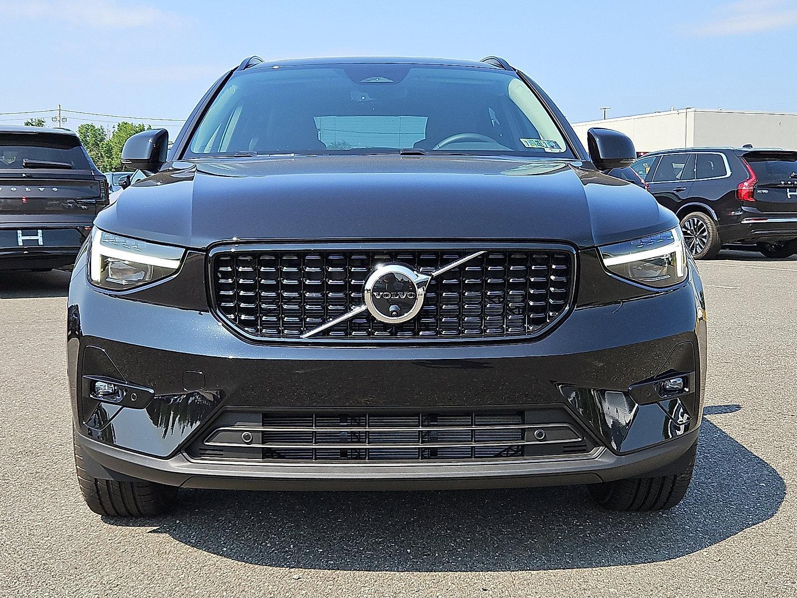 2026 Volvo XC40 Vehicle Photo in Trevose, PA 19053