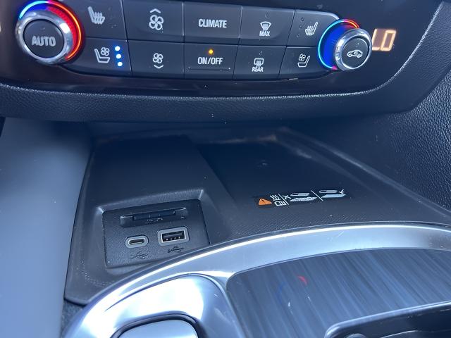2024 Buick Enclave Vehicle Photo in MANITOWOC, WI 54220-5838