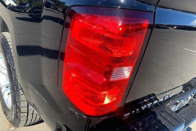 2018 Chevrolet Silverado 1500 Vehicle Photo in KANSAS CITY, MO 64114-4545