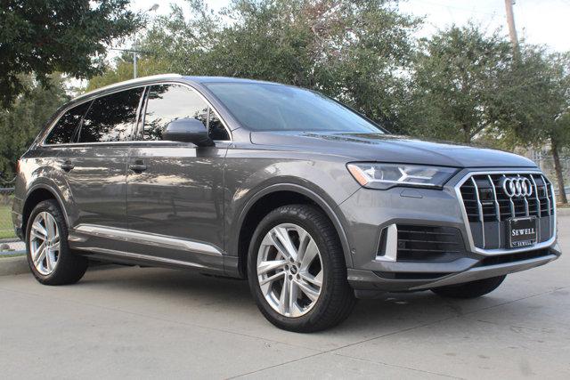 2022 Audi Q7 Vehicle Photo in HOUSTON, TX 77090