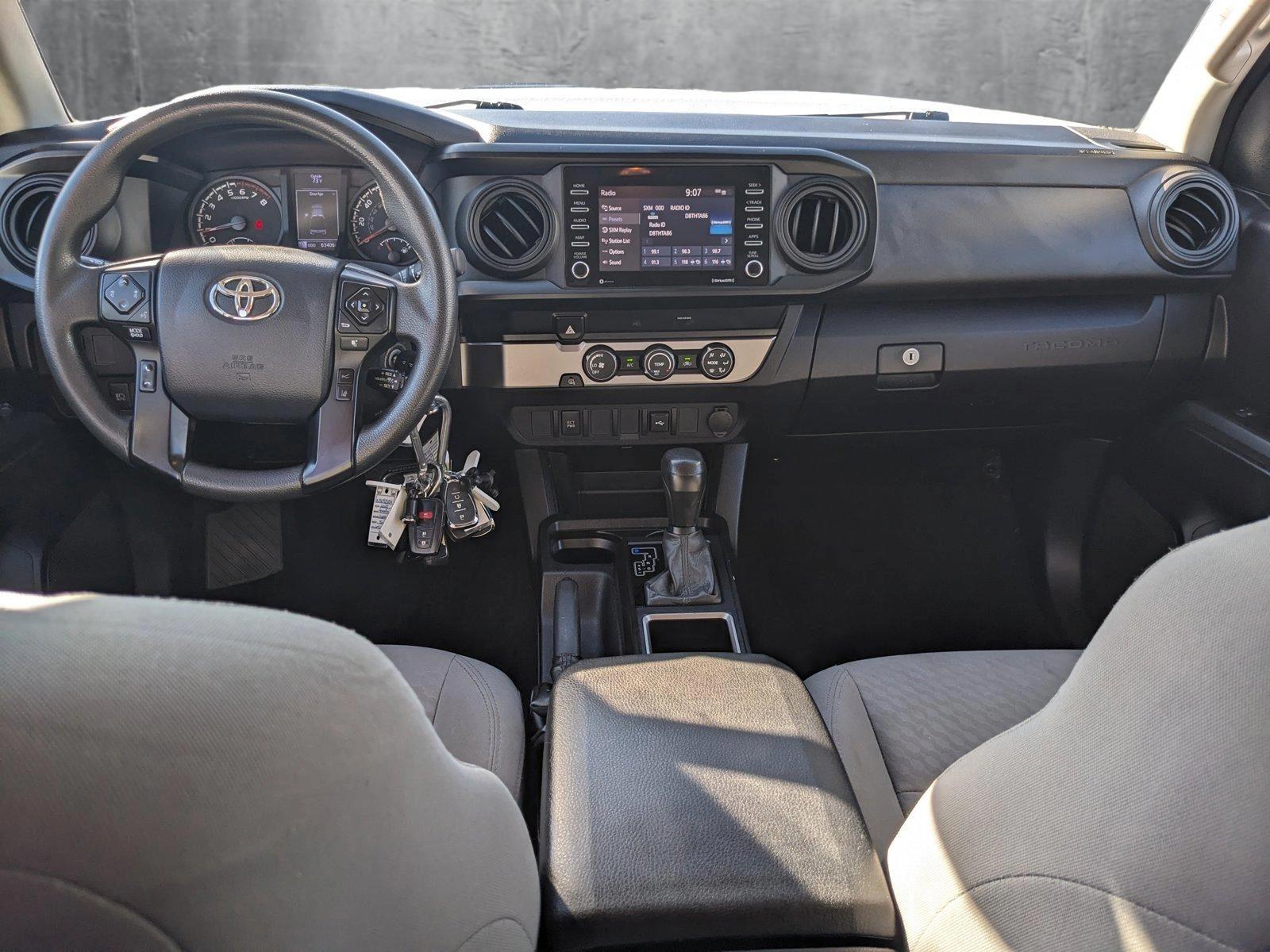 2020 Toyota Tacoma 2WD Vehicle Photo in MIAMI, FL 33172-3015