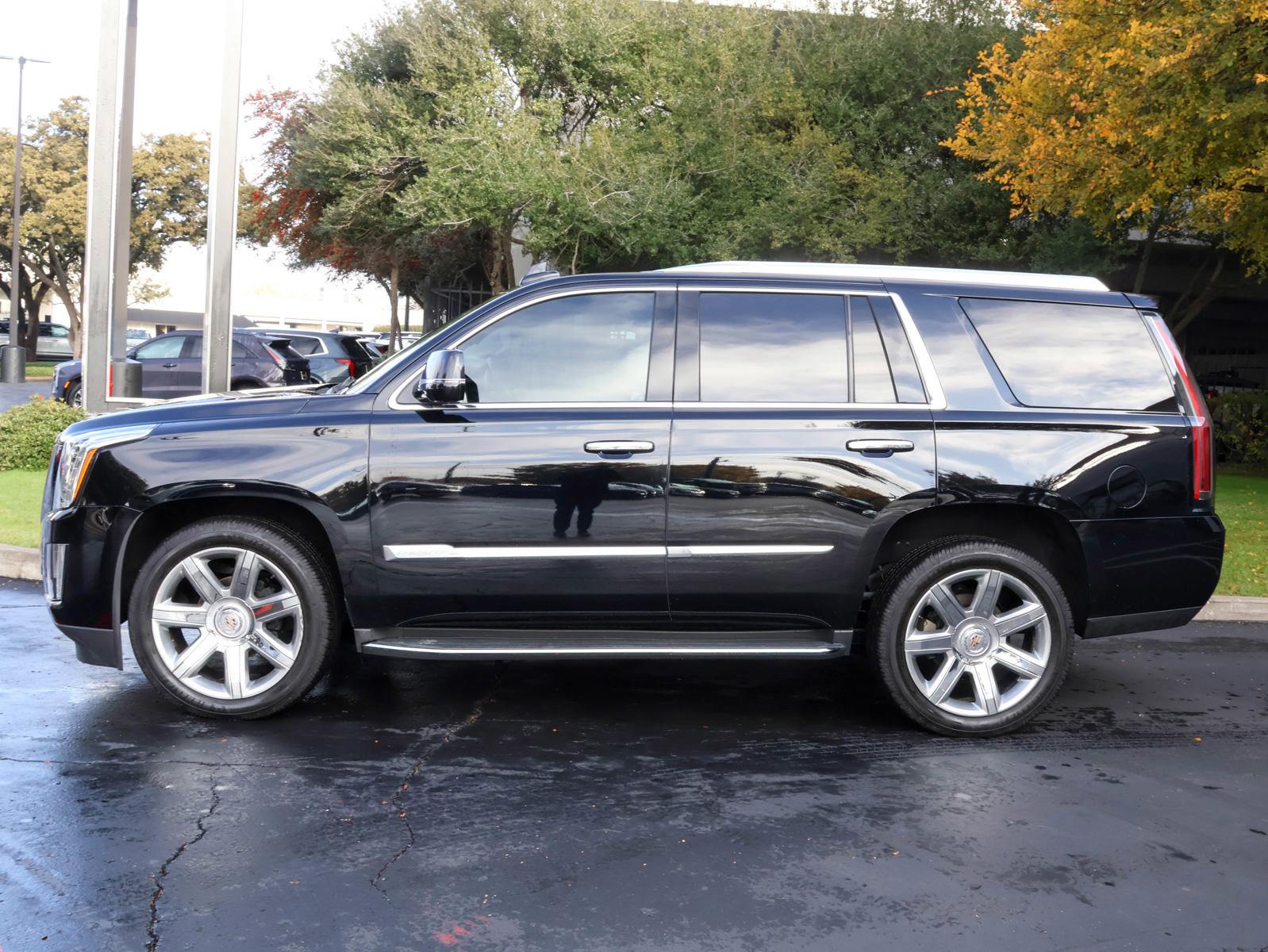 2015 Cadillac Escalade Vehicle Photo in DALLAS, TX 75209-3095