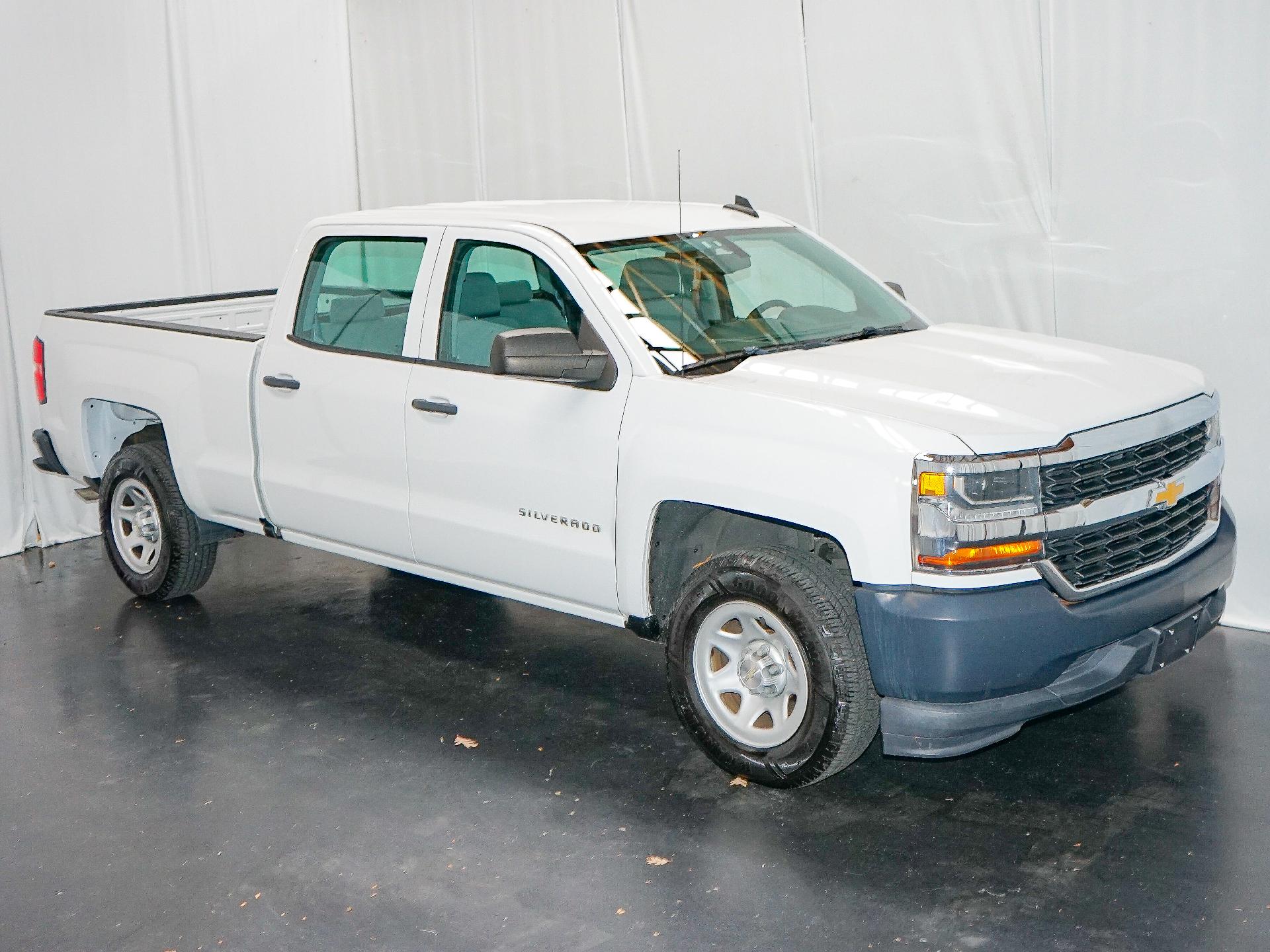 2017 Chevrolet Silverado 1500 Vehicle Photo in SMYRNA, DE 19977-2874