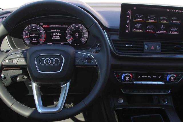 2022 Audi Q5 Vehicle Photo in SUGAR LAND, TX 77478