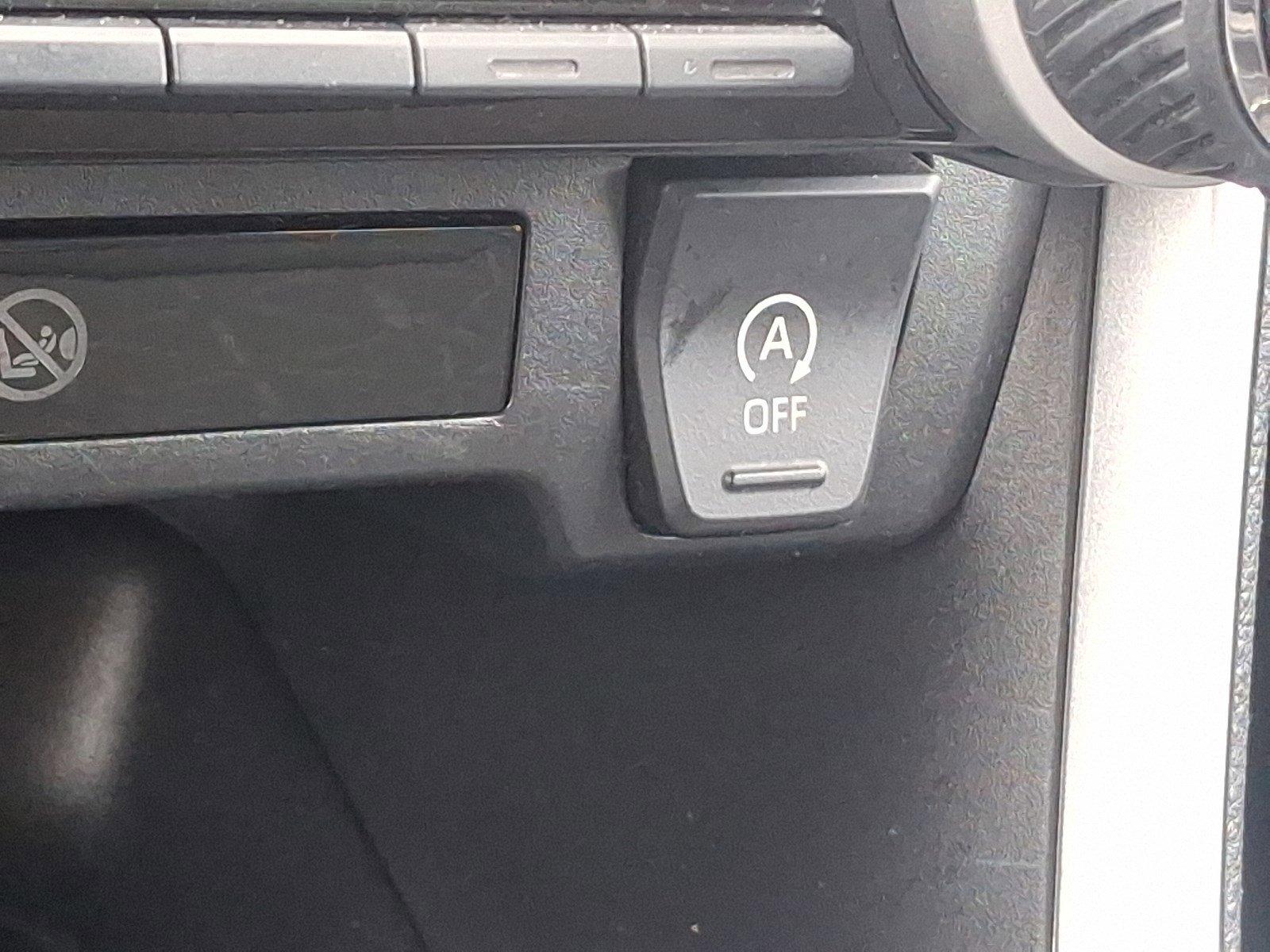 2022 Toyota RAV4 Vehicle Photo in Harrisburg, PA 17111