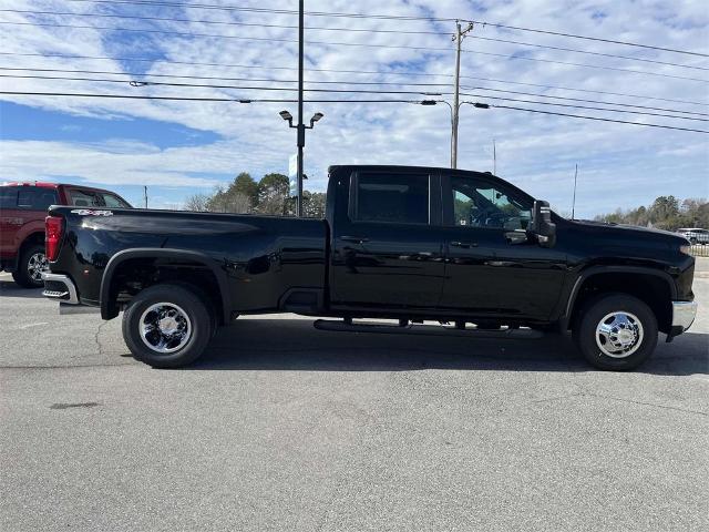 2025 Chevrolet Silverado 3500 HD Vehicle Photo in ALCOA, TN 37701-3235