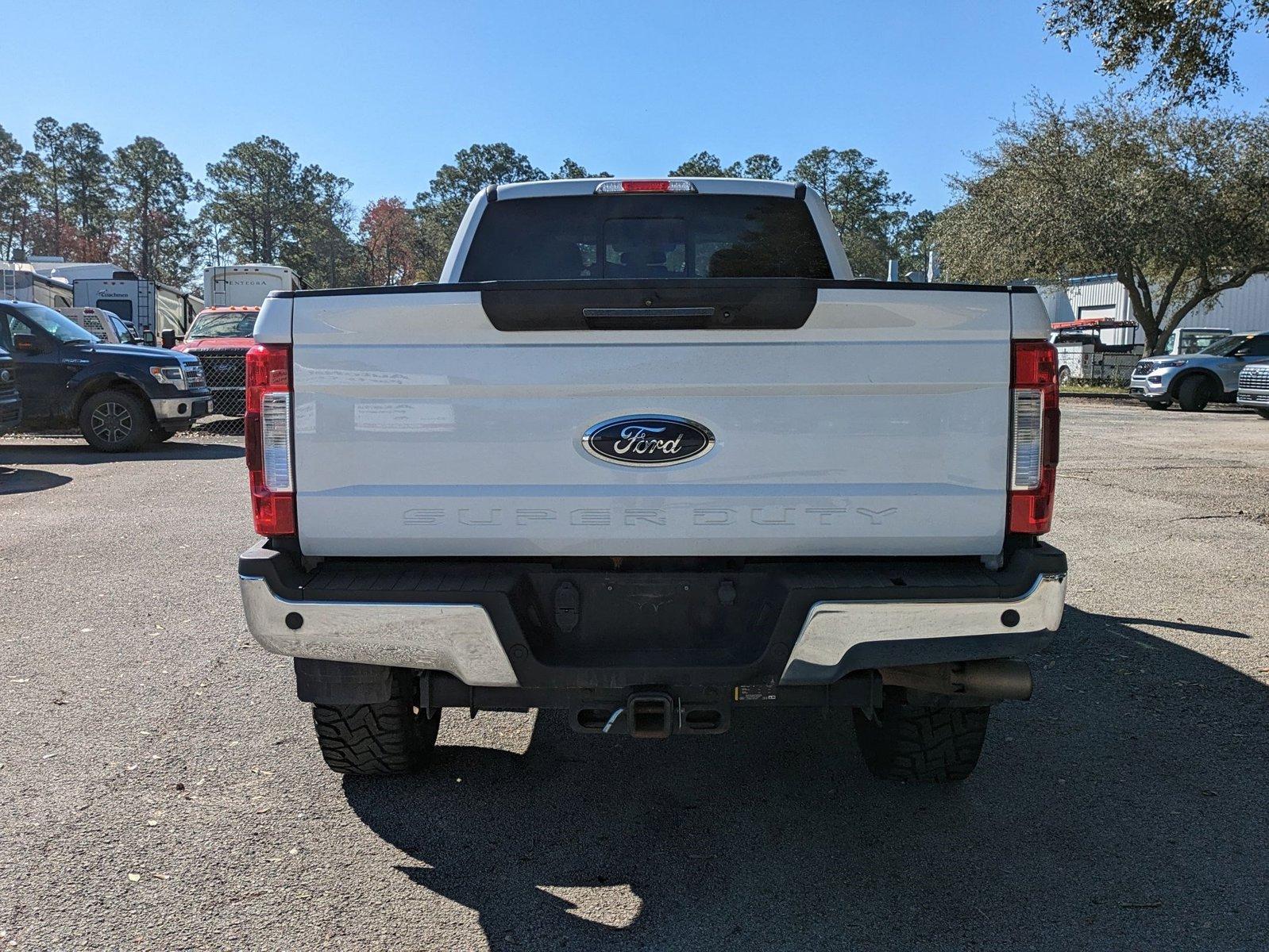 2018 Ford Super Duty F-350 SRW Vehicle Photo in Jacksonville, FL 32244