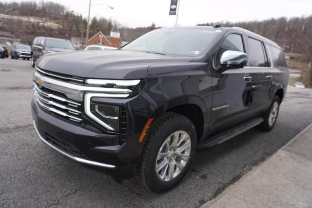 2025 Chevrolet Suburban Vehicle Photo in FAIRMONT, WV 26554-2318