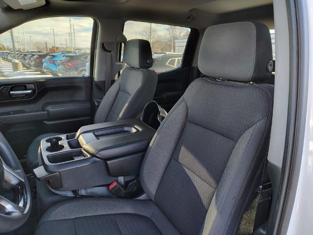 2020 Chevrolet Silverado 1500 Vehicle Photo in GREEN BAY, WI 54304-5303