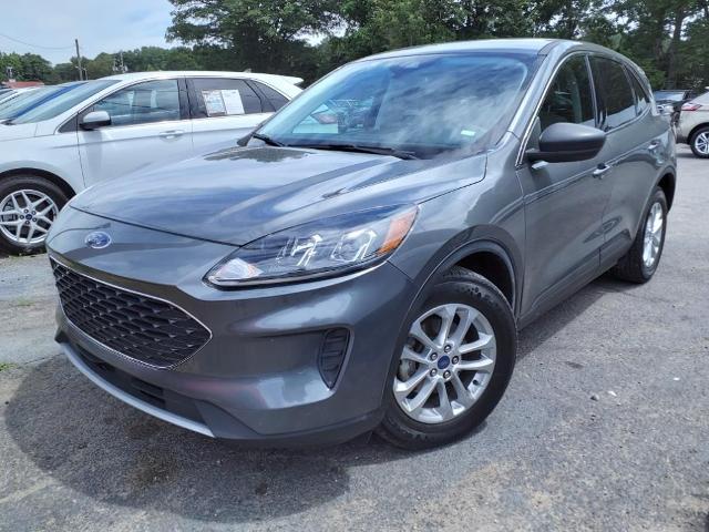 Used 2022 Ford Escape SE with VIN 1FMCU0G65NUA46060 for sale in Hartselle, AL