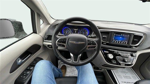 2018 Chrysler Pacifica Vehicle Photo in THOMPSONTOWN, PA 17094-9014
