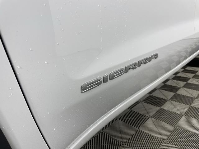 2023 GMC Sierra 1500 Vehicle Photo in GILBERT, AZ 85297-0402