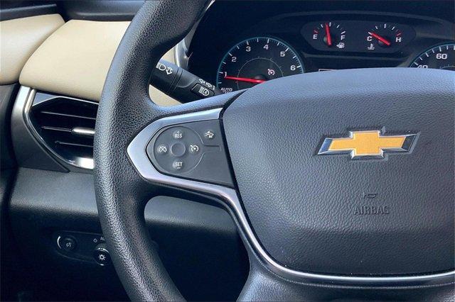 2022 Chevrolet Traverse Vehicle Photo in TOPEKA, KS 66609-0000
