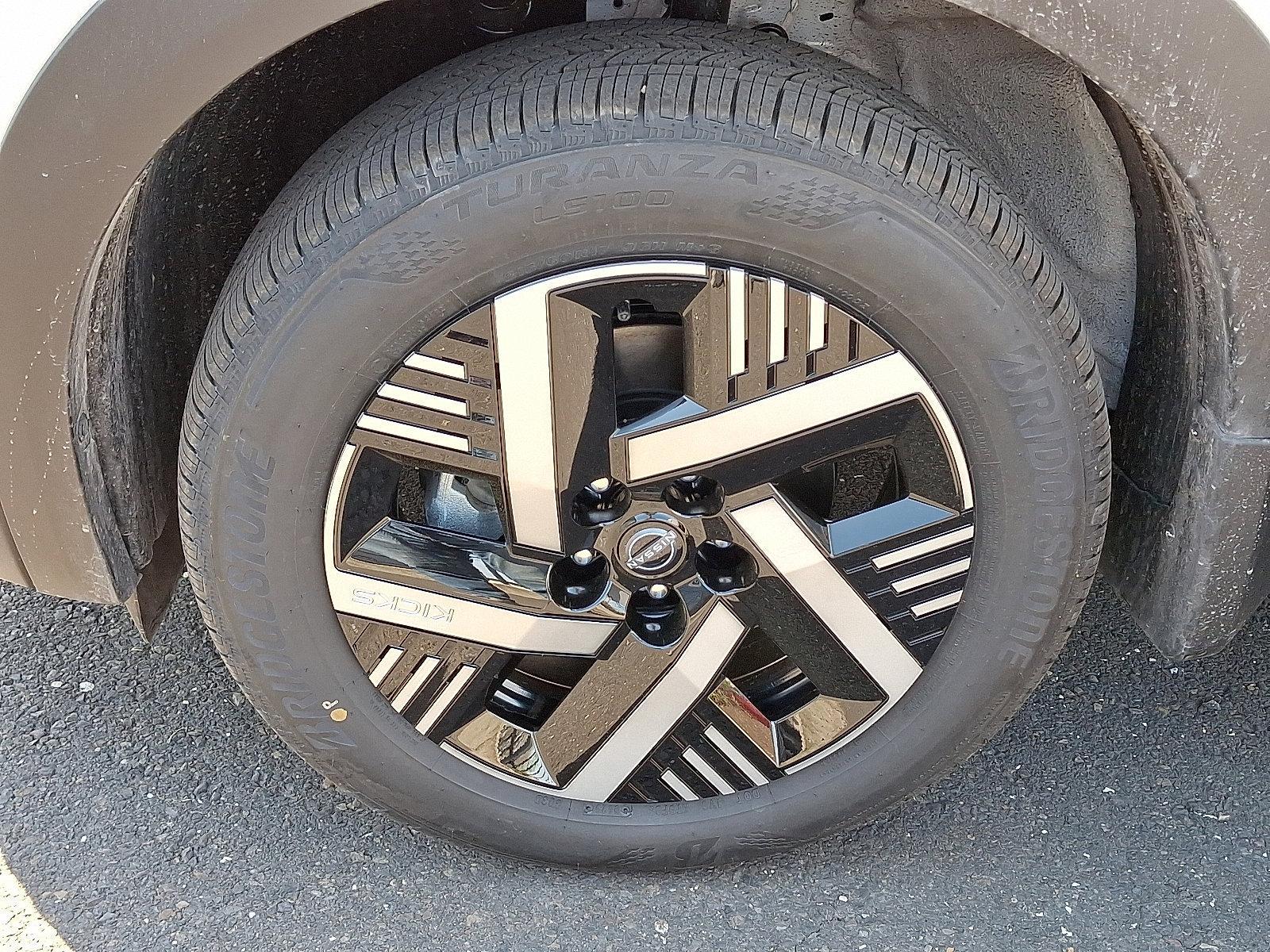 2025 Nissan Kicks Vehicle Photo in Jenkintown, PA 19046