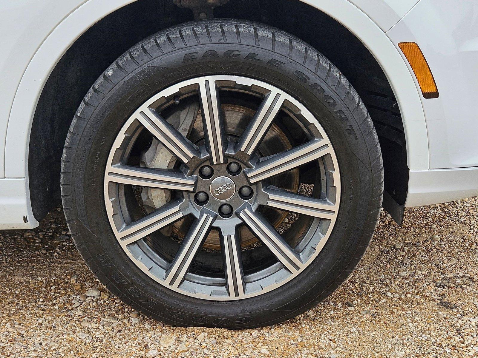 2017 Audi Q7 Vehicle Photo in WACO, TX 76710-2592