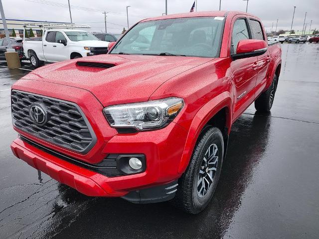 2022 Toyota Tacoma 4WD Vehicle Photo in GREEN BAY, WI 54304-5303