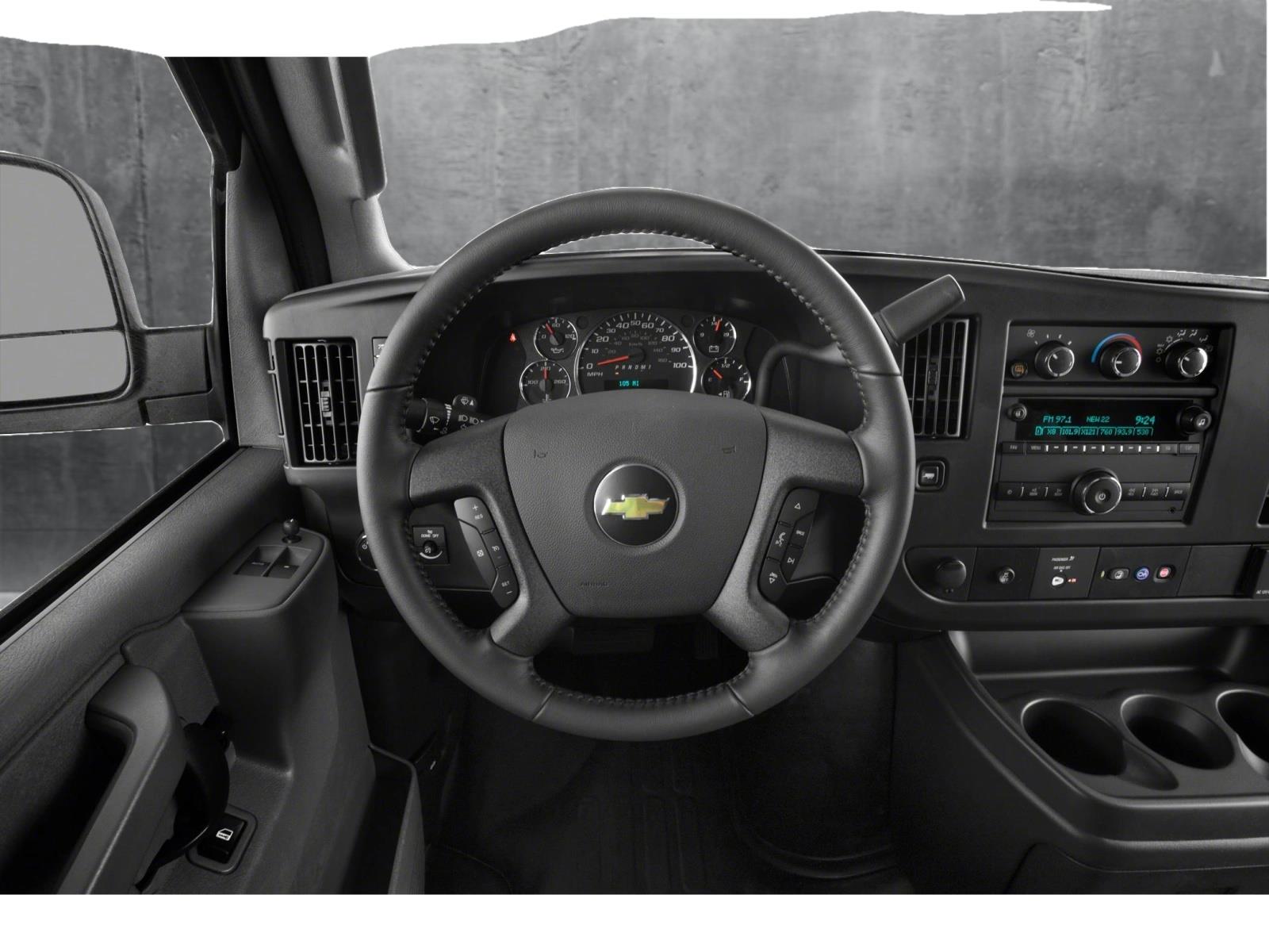 2025 Chevrolet Express Cargo 2500 Vehicle Photo in GREENACRES, FL 33463-3207
