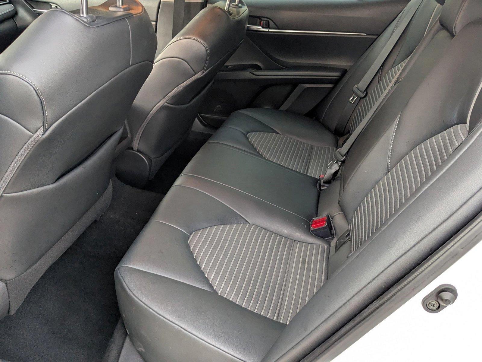 2020 Toyota Camry Vehicle Photo in PEMBROKE PINES, FL 33024-6534
