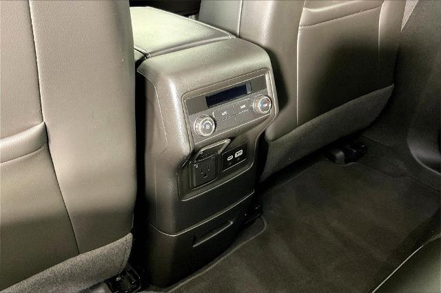2023 GMC Acadia Vehicle Photo in Tulsa, OK 74129