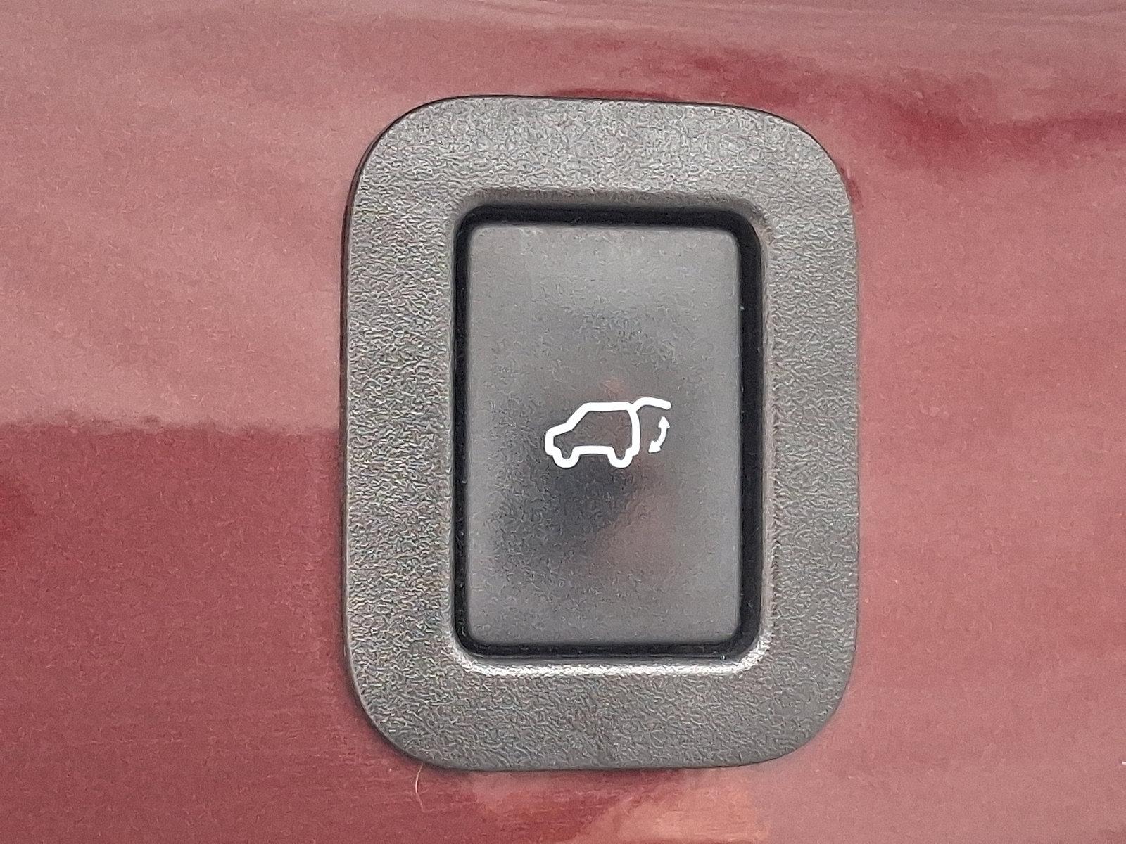 2015 Toyota Highlander Vehicle Photo in BETHLEHEM, PA 18017-9401