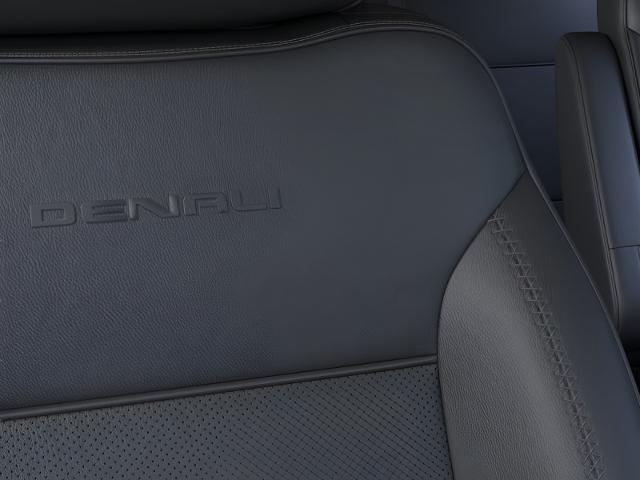 2025 GMC Yukon XL Vehicle Photo in GREEN BAY, WI 54303-3330