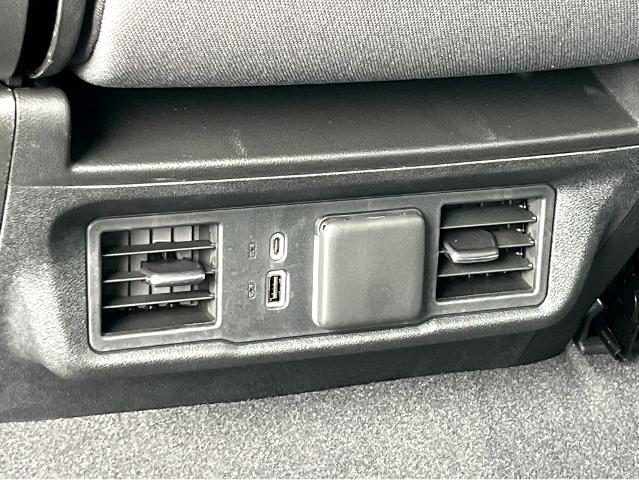 2024 GMC Sierra 1500 Vehicle Photo in BEAUFORT, SC 29906-4218