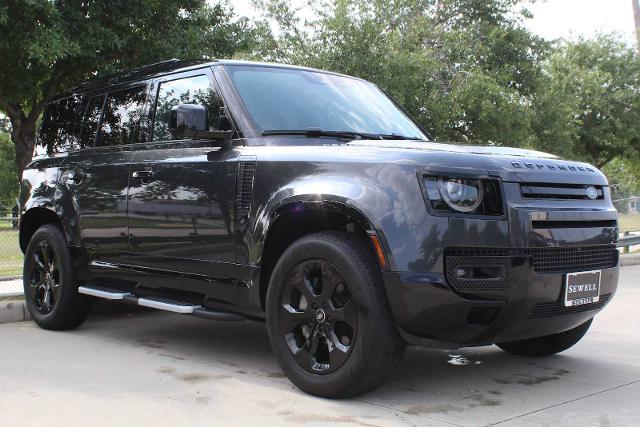 2024 Defender Vehicle Photo in HOUSTON, TX 77090