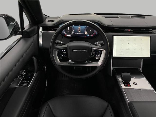 2025 Range Rover Vehicle Photo in Appleton, WI 54913