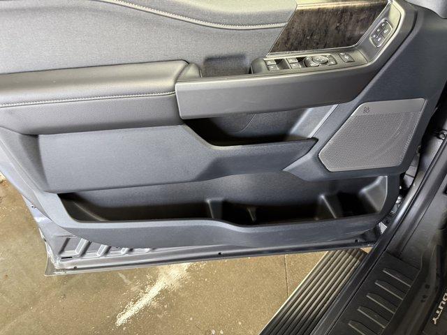 2025 Ford Super Duty F-350 SRW Vehicle Photo in Ogallala, NE 69153