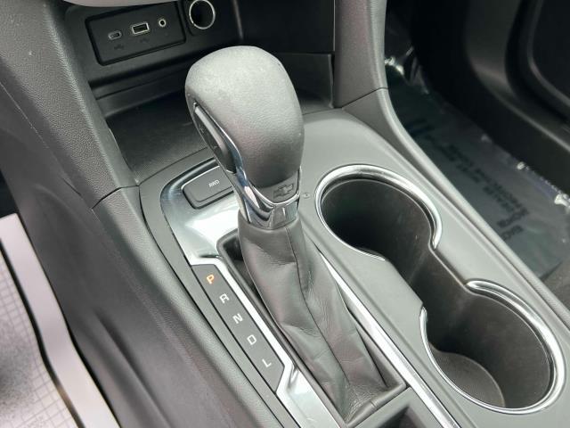 2022 Chevrolet Equinox Vehicle Photo in Roslyn, NY 11576