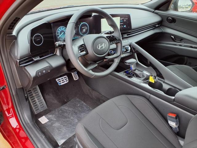 2025 Hyundai ELANTRA Hybrid Vehicle Photo in Peoria, IL 61615